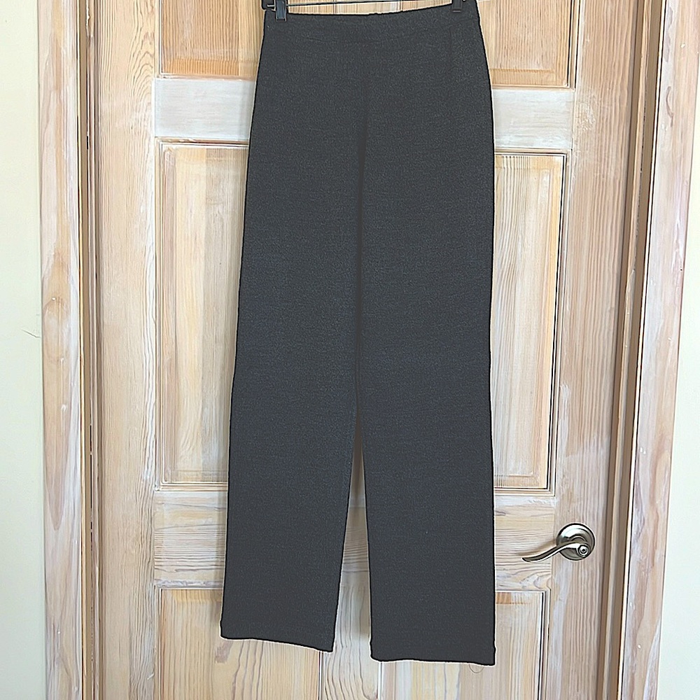 St John’s Grey knit pants that match grey and white jacket listed.
